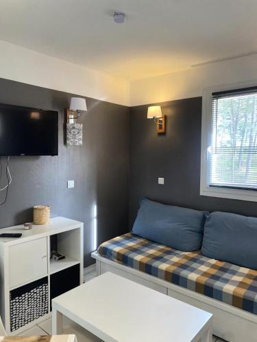 Photo de la galerie de l'établissement Résidence Les Grands Pins - maeva Home - 2 Pièces 4 Personnes Sélection MAE-6962, à Maubuisson