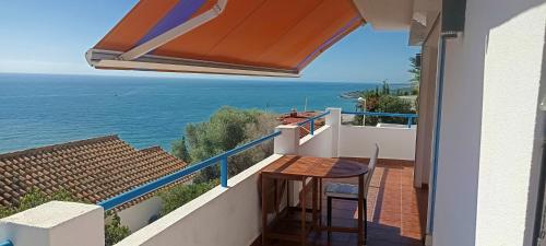 casa con preciosas vistas al mar mediterraneo