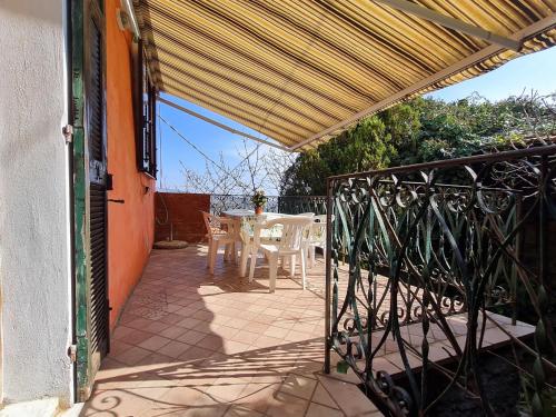 Μπαλκόνι ή βεράντα στο Holiday Home Agnese - DOL235 by Interhome