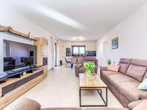Holiday Home Villa Rubil by Interhome