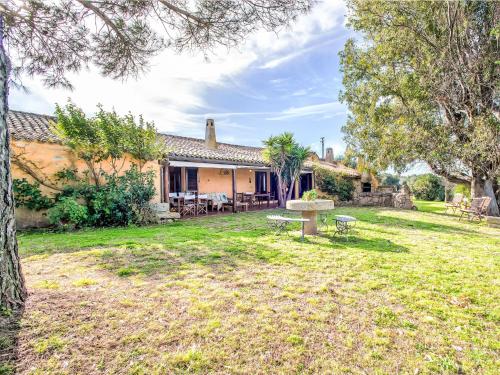 Zahrada ubytování Holiday Home Grecale by Interhome