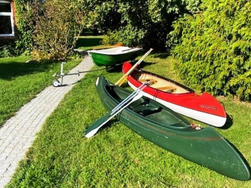 Taman di luar Ferienwohnung an der Elde