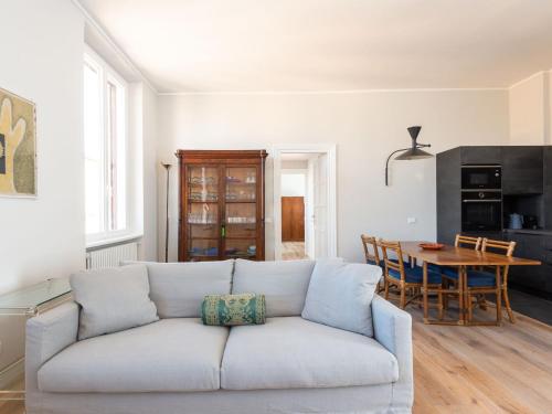 Apartment Luminosa Vittoria by Interhome