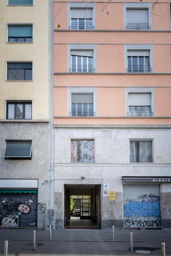 Emme Apartments