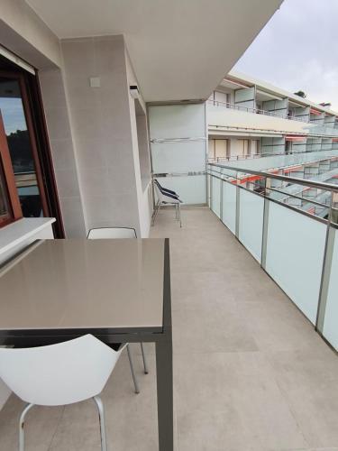 Μπαλκόνι ή βεράντα στο Apartamento en la playa