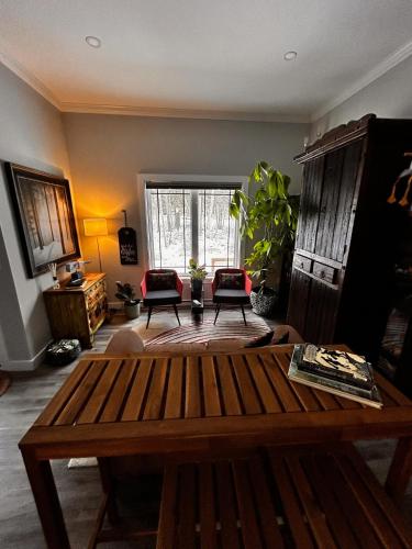 Χώρος καθιστικού στο The New Brunswick Bed and Breakfast