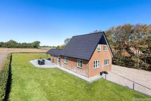 Ảnh trong thư viện ảnh của Cottage by the Wadden Sea ở Højer