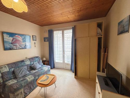 Studio pratique près de la plage