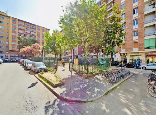Milano new Apartment Pasteur M1 Metro at 15 seconds, elegant, new, comfortable Milan