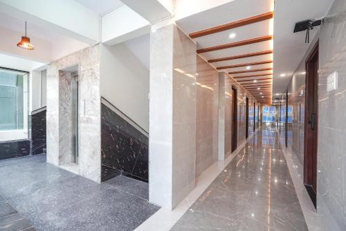 Gambar di galeri bagi FabHotel Redmoon Suites - Nr Brookfield di Bangalore
