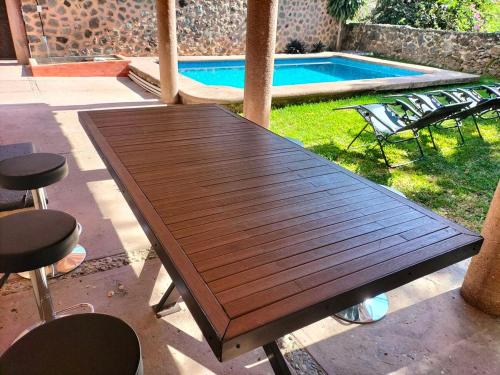 finca Max amates 1の敷地内または近くにあるプール