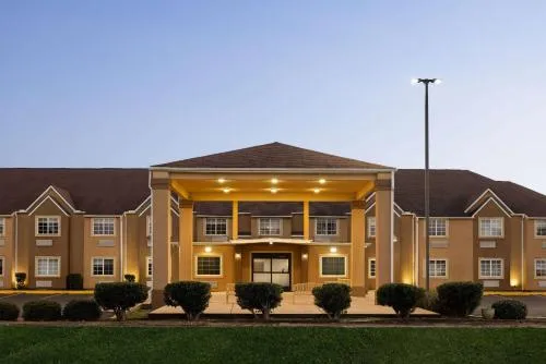 Days Inn by Wyndham Jackson Downtown in Jackson