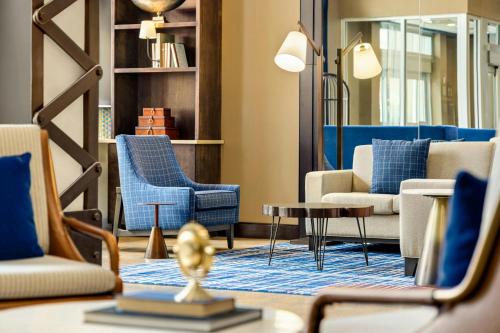 Fairfield Inn & Suites by Marriott New Orleans Downtown/French Quarter Area Image