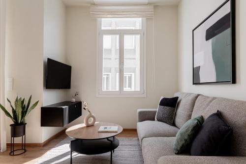 Elysian Apartments in Plaka by UPSTREET