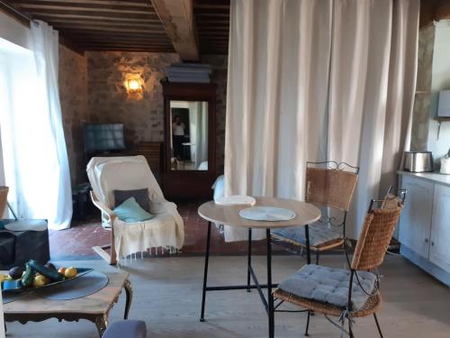 Χώρος καθιστικού στο Nature et Balnéo en Bourgogne