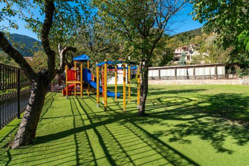 Ο χώρος παιχνιδιού για παιδιά στο Guest House Amadryades