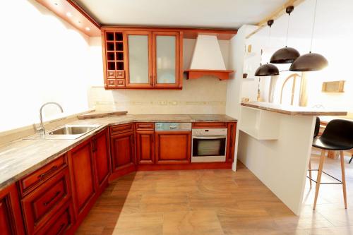 Una cocina o zona de cocina en Stoječín 39