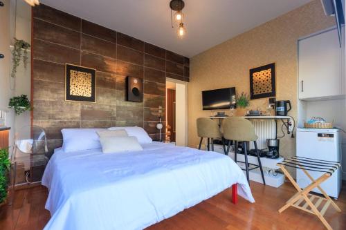 Katil atau katil-katil dalam bilik di AIOLOS Rooftop suite centre GLYFADA