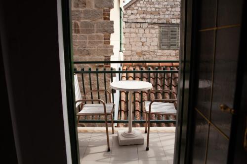 PORTSIDE HOUSE-apartments