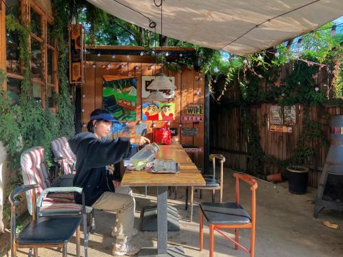 Φωτογραφία από το άλμπουμ του Nuannuan Mobile Youth Hostel 暖暖汽车青旅 σε Dali