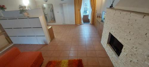 Foto dalla galleria di La Casa Tra i Castagni a Seravezza