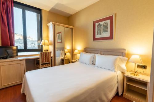 Sunotel Junior Image