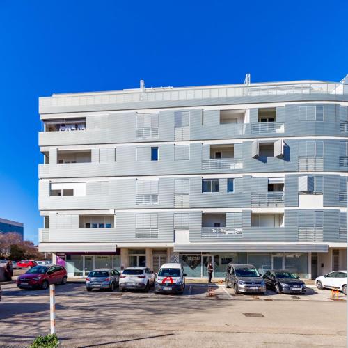 Dominik apartment with garage parking close to the center