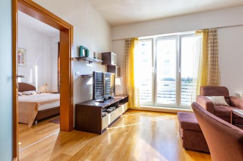 Dominik apartment with garage parking close to the center