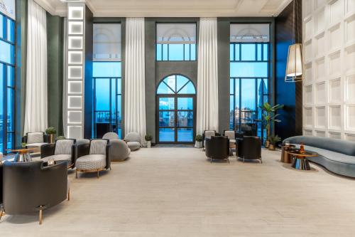 アランヤにあるSerenity Queen Hotelのギャラリーの写真