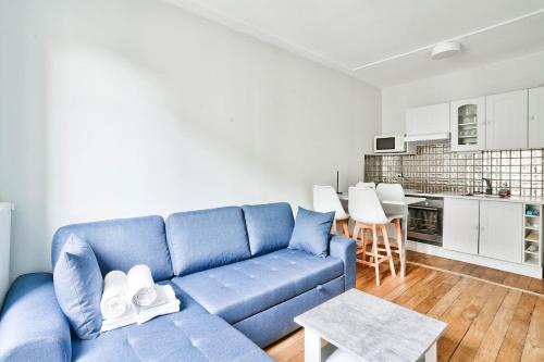 Lovely flat 5min walk from the Marie d'Issy metro station