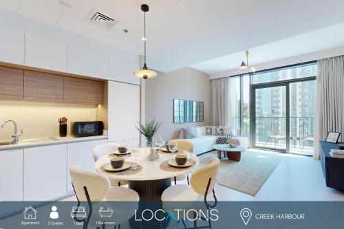 Creek Edge - One Bedroom with Partial Sea View