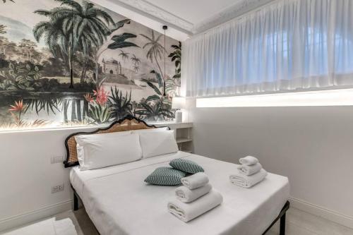 Luxury flat with terrace by historic center