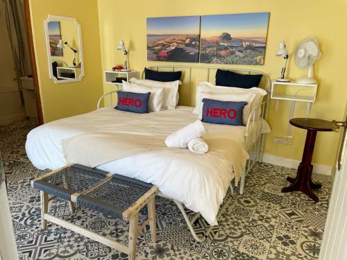 Cama o camas de una habitación en Paternoster Manor