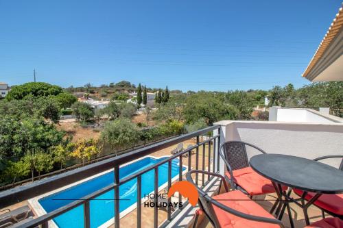 #297 5BR Villa Large Groups & Pool