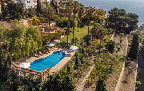 Stunning Home In Almuñecar