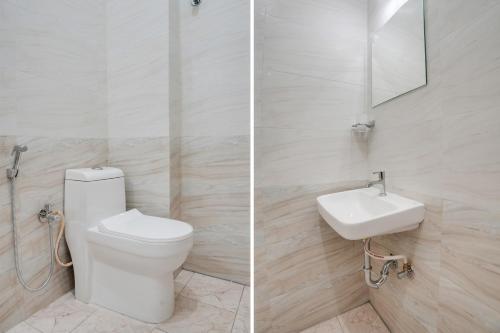 Un baño de Super Collection O K R Puram Manyata