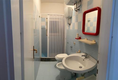 A bathroom at Borgo del Tennis - Sa Ventana 2