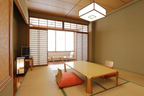 Un lugar para sentarse en ホテル レムナント鶯宿