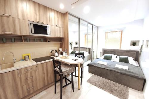 Old Town Apt - Rzeszowska R6