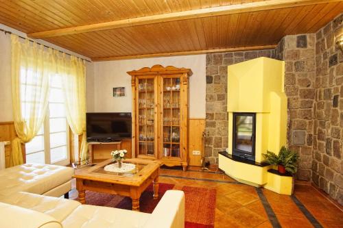 Imagen de la galería de Ferienhaus Strandlatscher Ferienwohnung 02, en Wiek auf Rügen