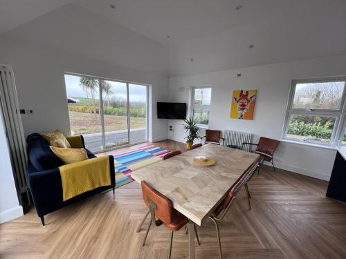 Fotografie z fotogalerie ubytování Luxury Wexford Cottage near JFK & Hook Lighthouse v destinaci Killesk Cross Roads