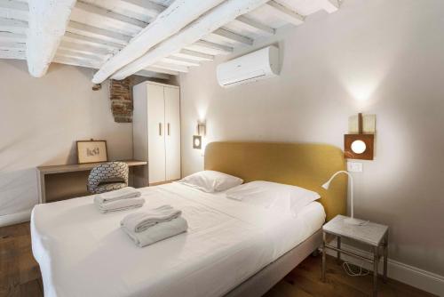 Alfani Modern Loft by MMega
