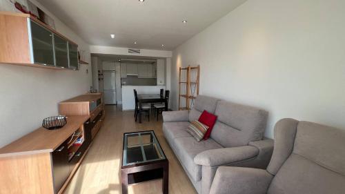 Precioso piso con vista al canal y piscina en roses AV-69