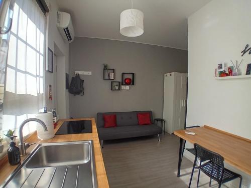 Kuchyň nebo kuchyňský kout v ubytování Lisa Apartment Tor Vergata