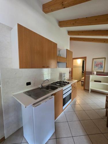 Kuchyň nebo kuchyňský kout v ubytování Casa Ornella