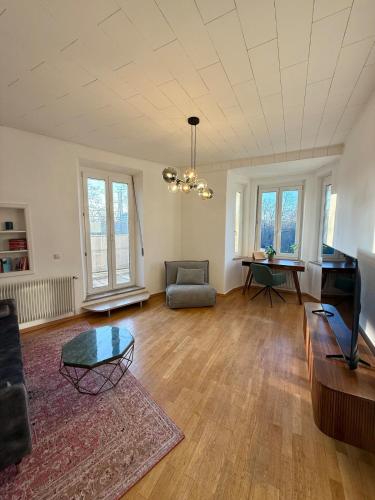 Foto Elegante Jugendstil-Wohnung - ruhige Lage nähe HBF 1