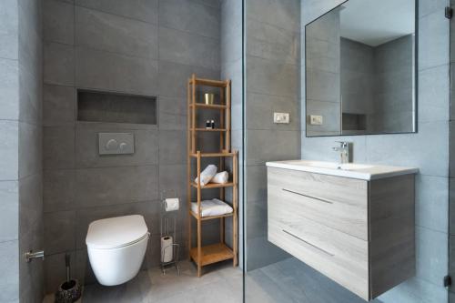 Ένα μπάνιο στο Studio Raffiné en Centre Ville