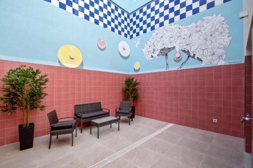 APARTAMENTO PICASSO CON PATIO TRASERO