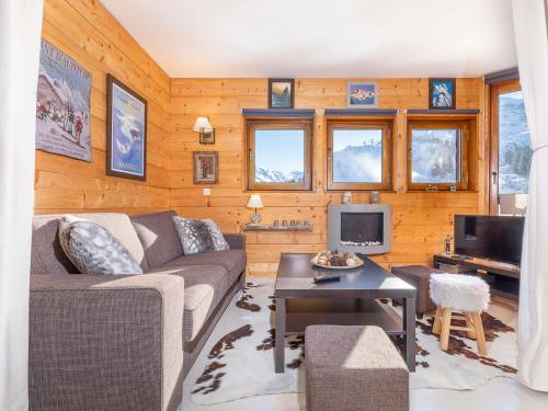 Appartement cosy 2 pièces avec balcon, internet et lits faits à l'arrivée - FR-1-314-286