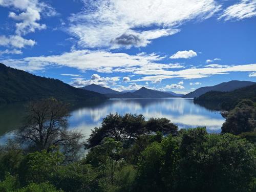 Vintage Caravans by the Sea